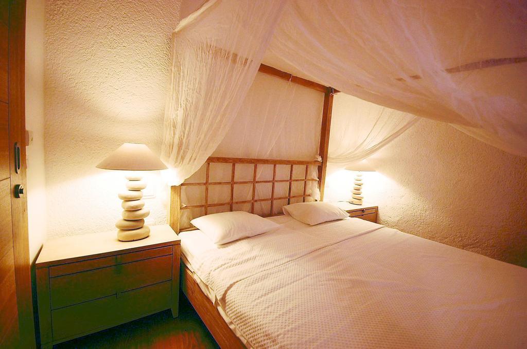 Double Room with Terrace and Extra Bed